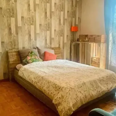 Elegante A De Buch Avec Piscine Privee