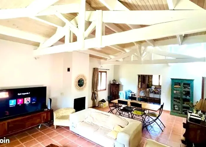 Elegante A De Buch Avec Piscine Privee Villa